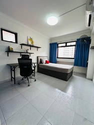 Choa Chu Kang Avenue 5 (Choa Chu Kang), HDB Executive #505328181